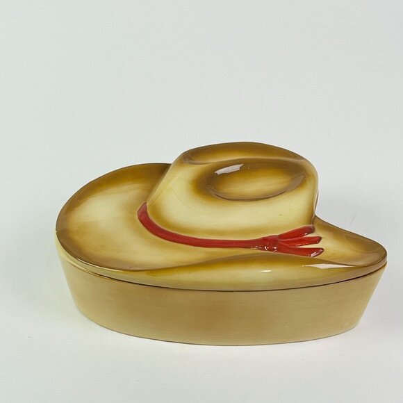 Vintage Home Presents Western Shaped Cowboy Hat 2 QT Baking Dish with Lid Decor - Picture 3 of 7